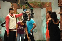 Manasunu Maaya Seyake Onloaction Stills